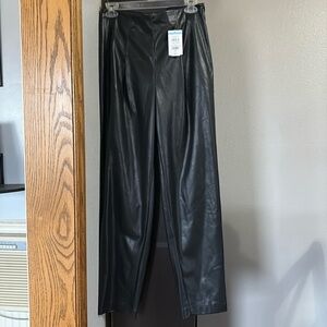NWOT DKNY Women’s Sz S Faux Leather Pants